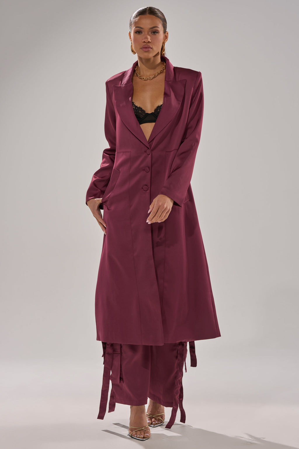 TAKE ME EVERYWHERE SATIN TRENCH IN BURGUNDY