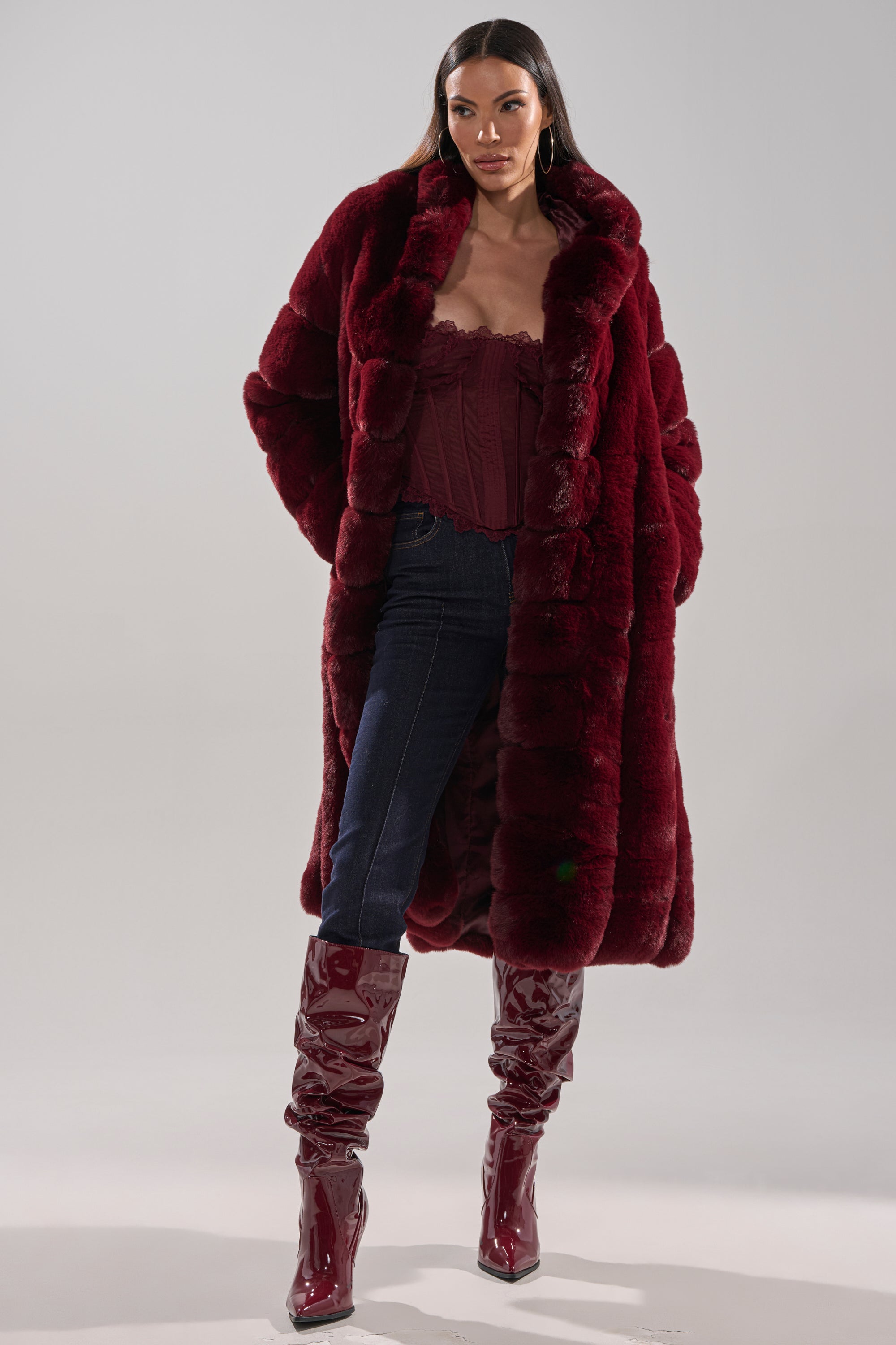 BERLIN HOODED FAUX FUR IN BURGUNDY