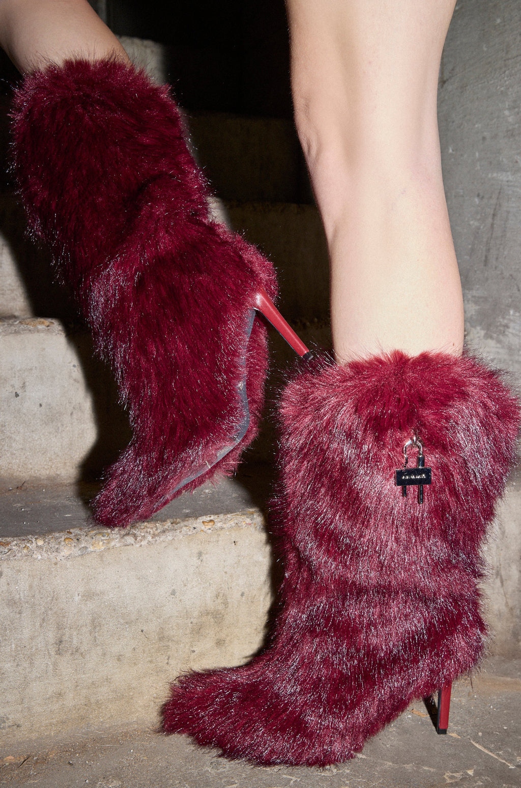 AZALEA WANG DAMME RED FUR BOOTIE WITH LOCK DETAIL