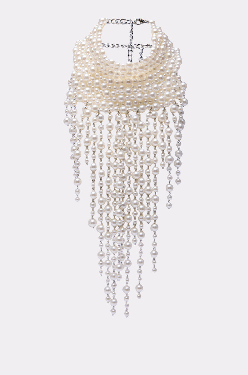 POLLY PEARL STATEMENT NECKLACE