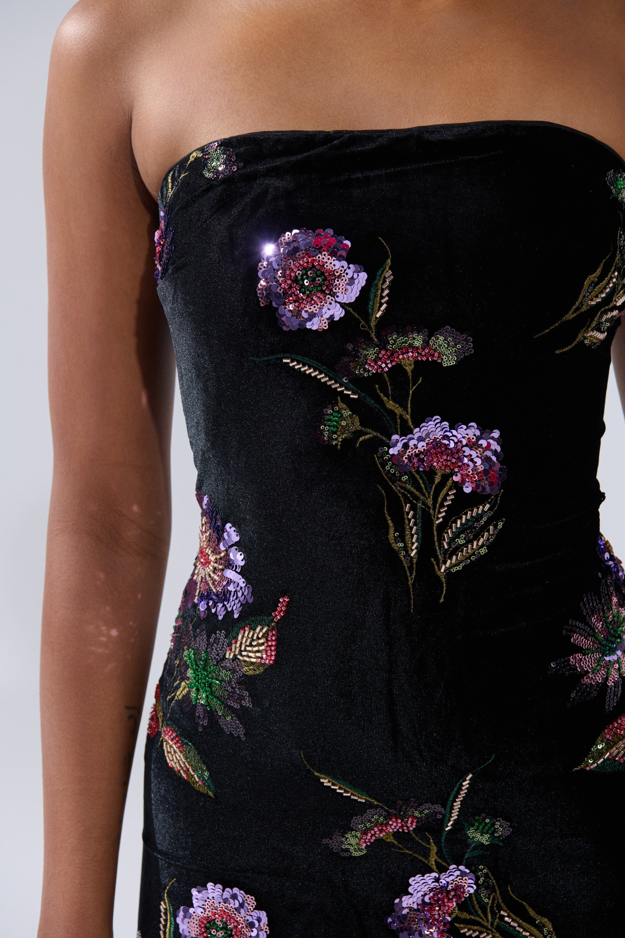 LUNA BEADED FLORAL VELVET MIDI DRESS