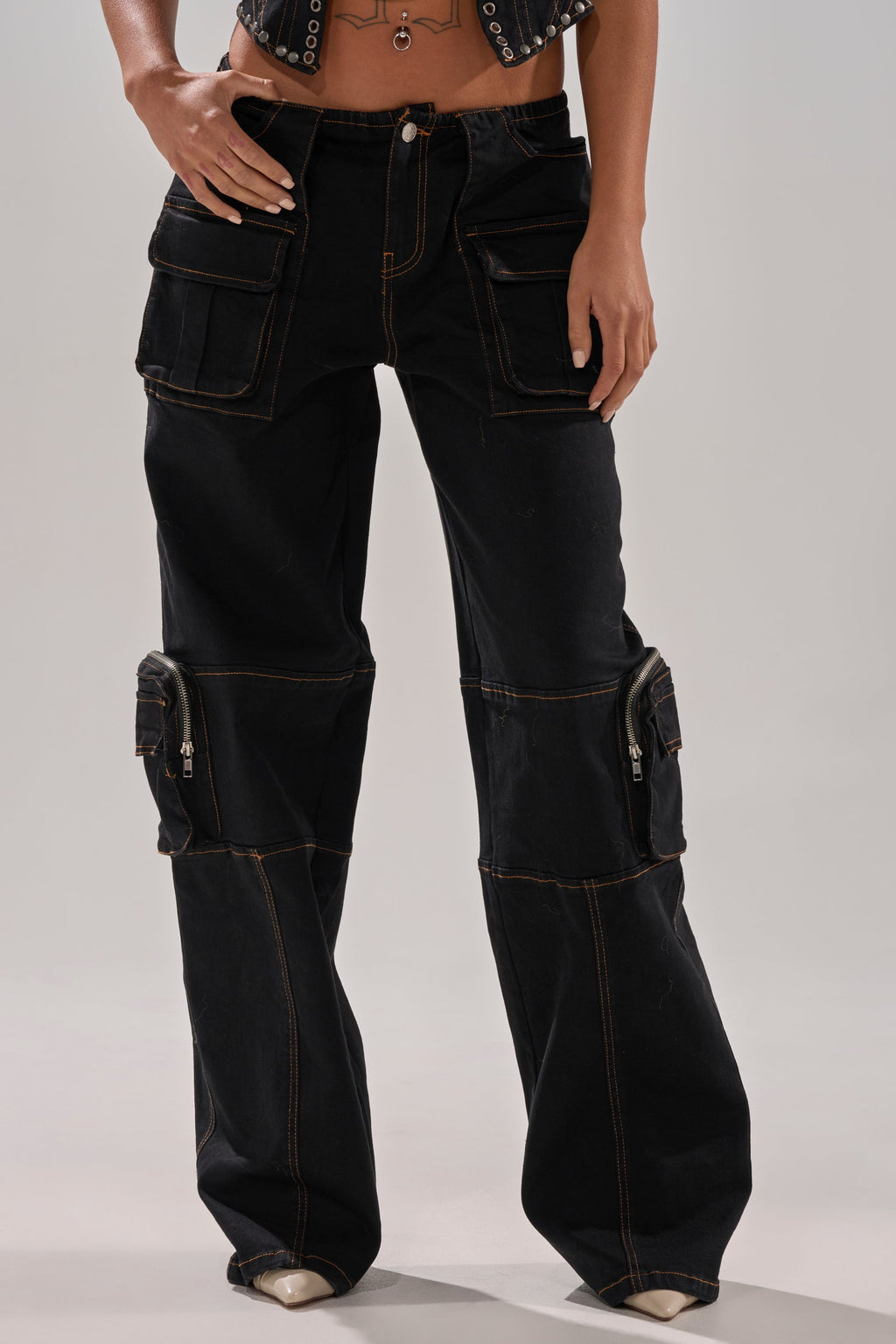FEELING FRISKY CARGO DENIM PANT