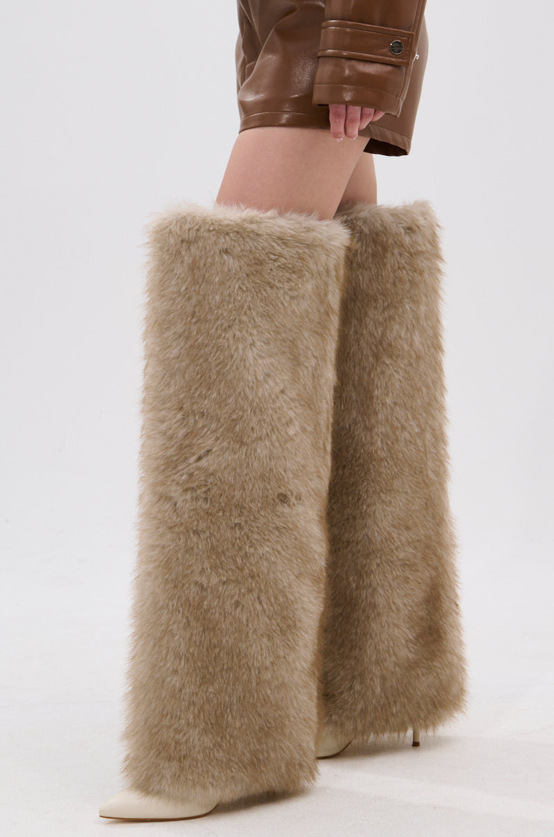 AZALEA WANG LAGANN BONE THIGH HIGH FUR LUXE BOOT