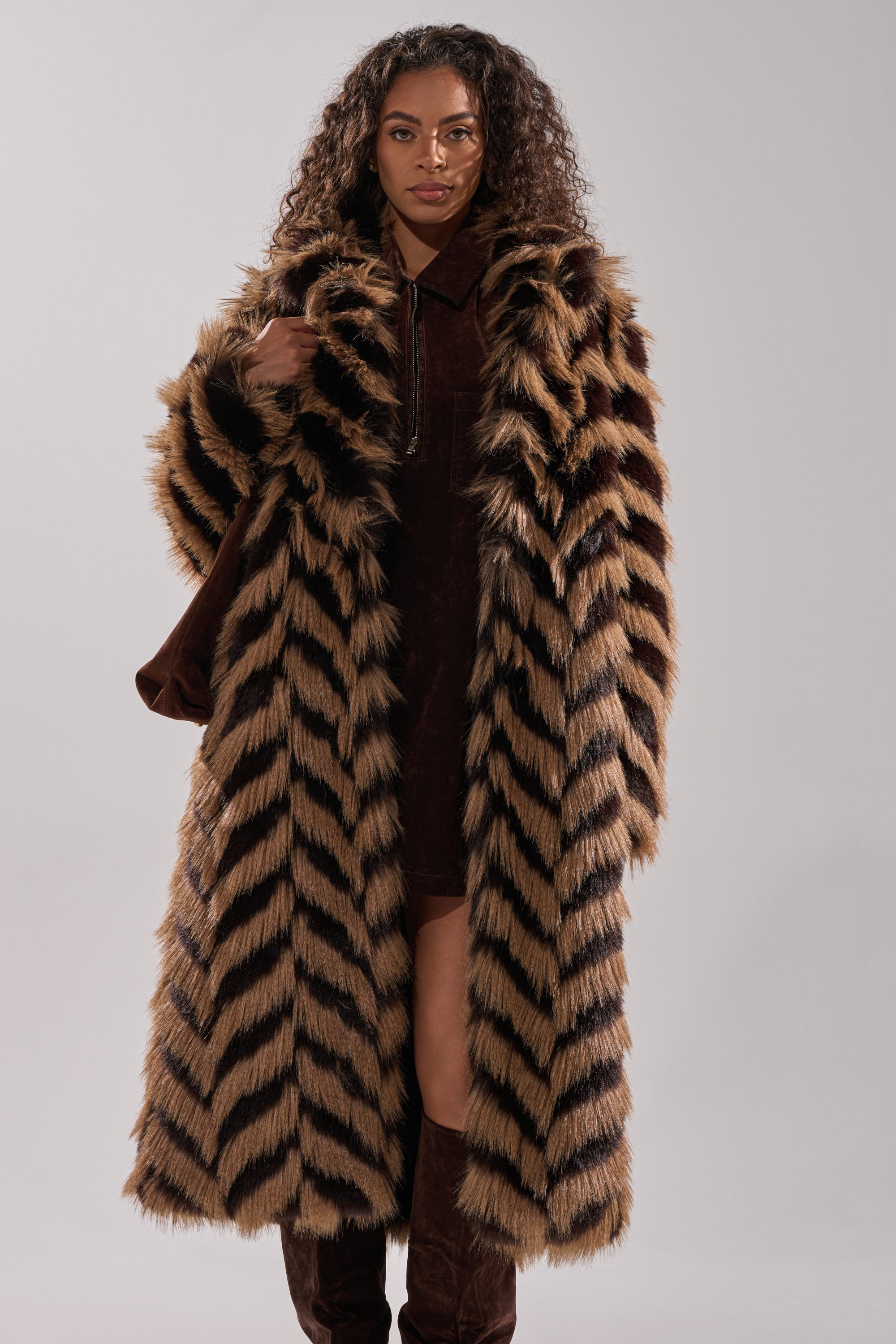 AUTUMN FAUX FUR COAT