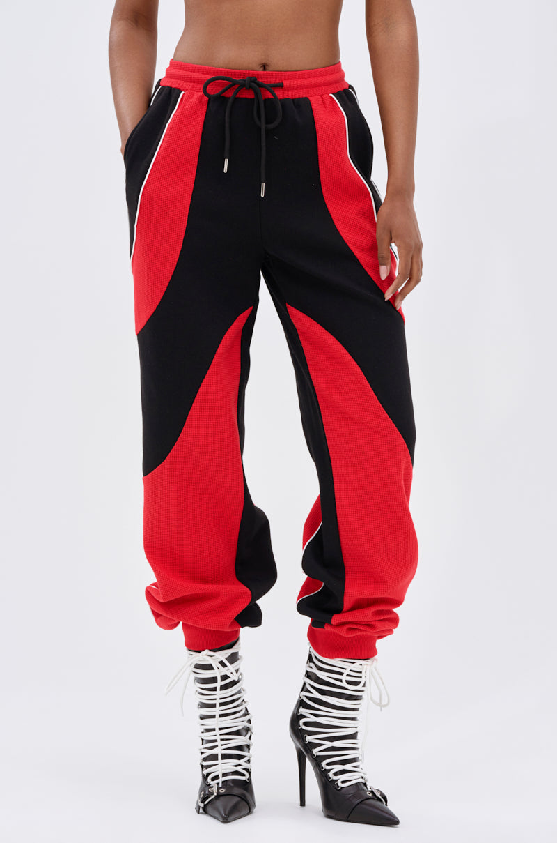 LET IT HAPPEN JOGGER