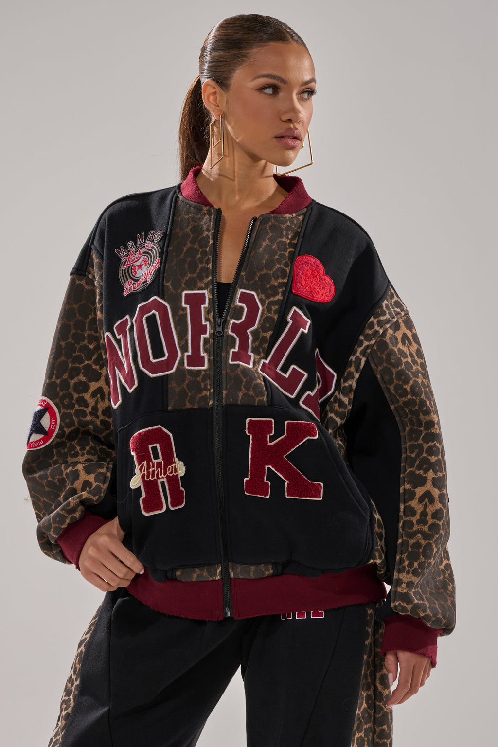 WORLD HOLD ON ZIP UP SWEATSHIRT