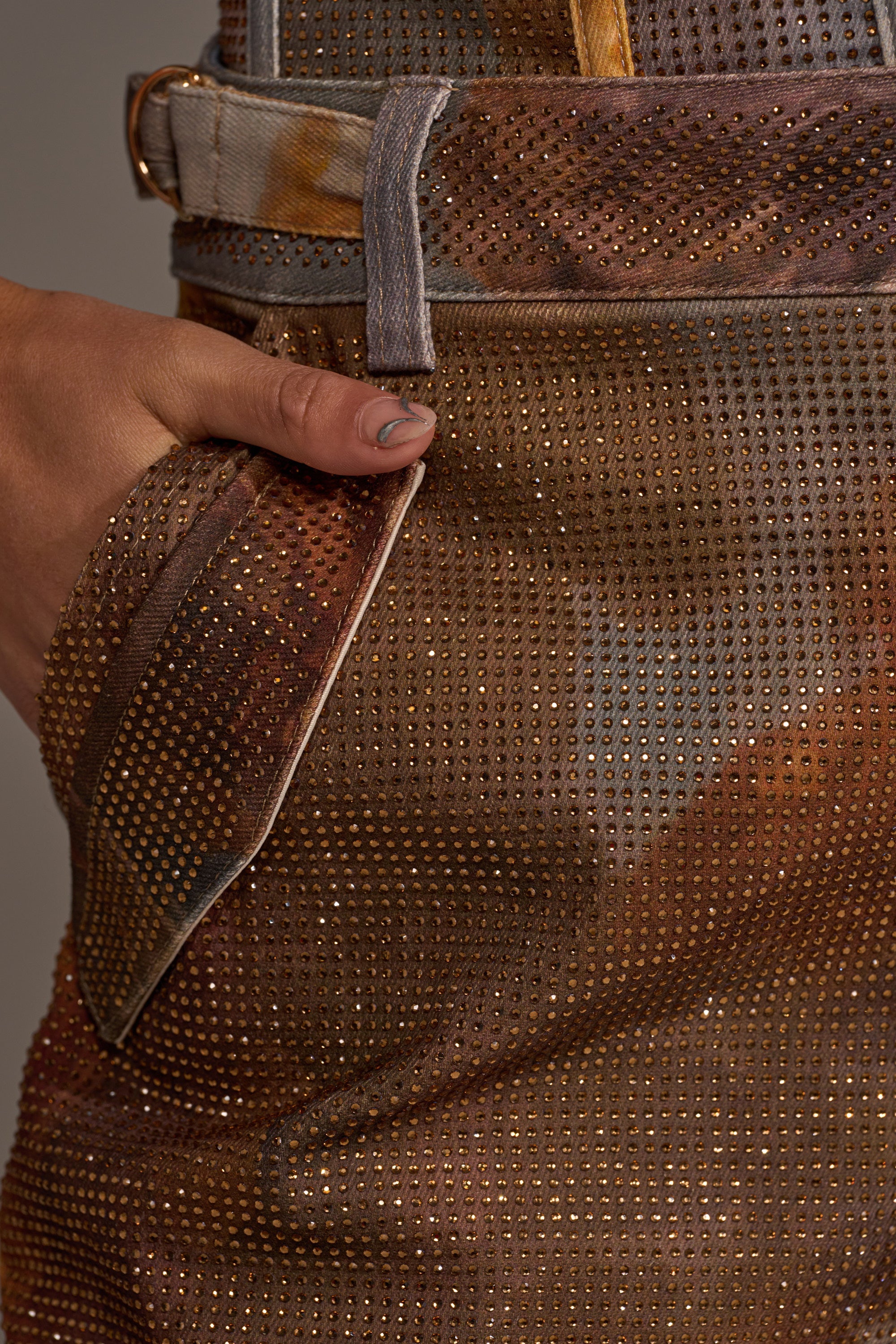 IN THE FUTURE TROUSER