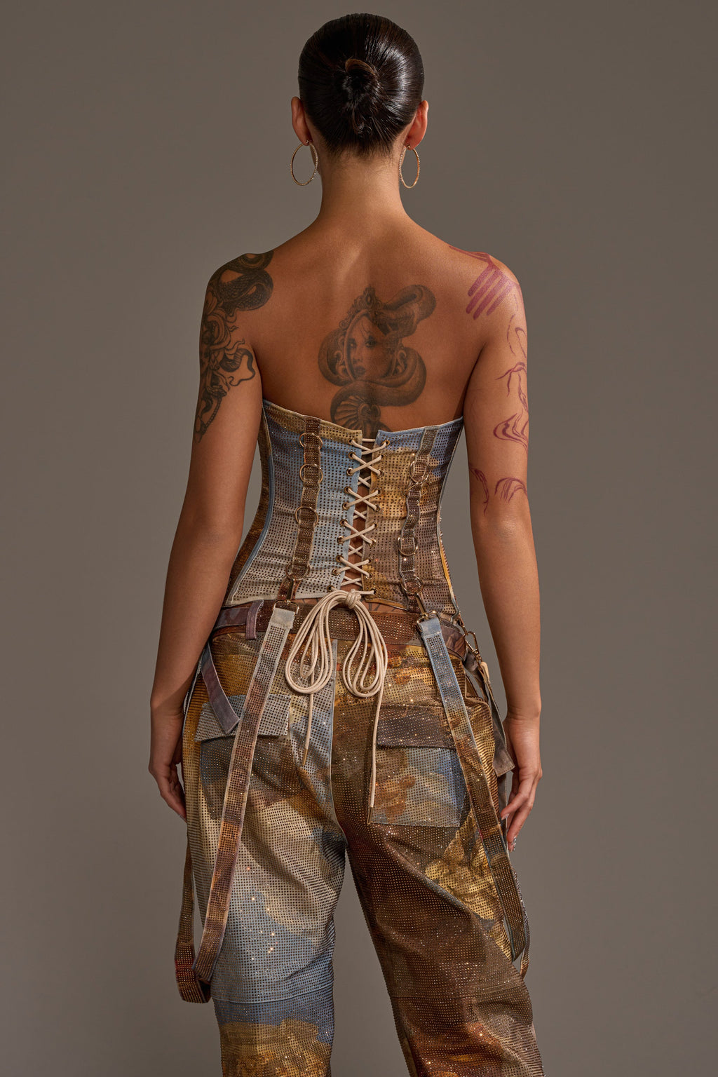 IN THE FUTURE CORSET