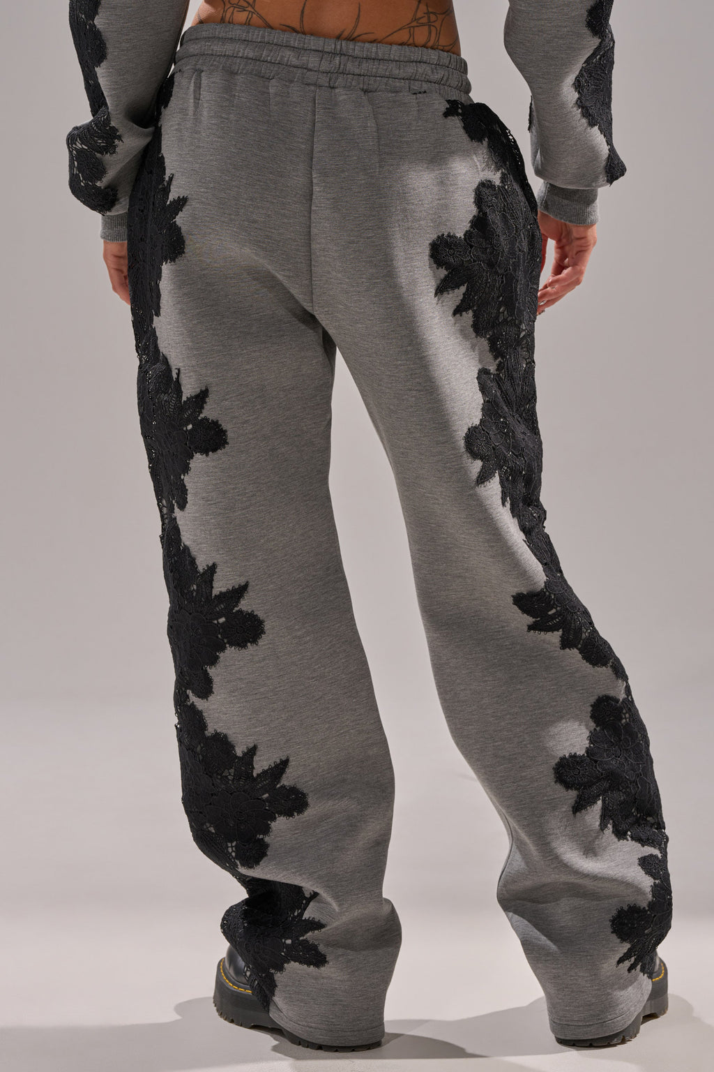 RAQUEL STRAIGHT JOGGER PANT