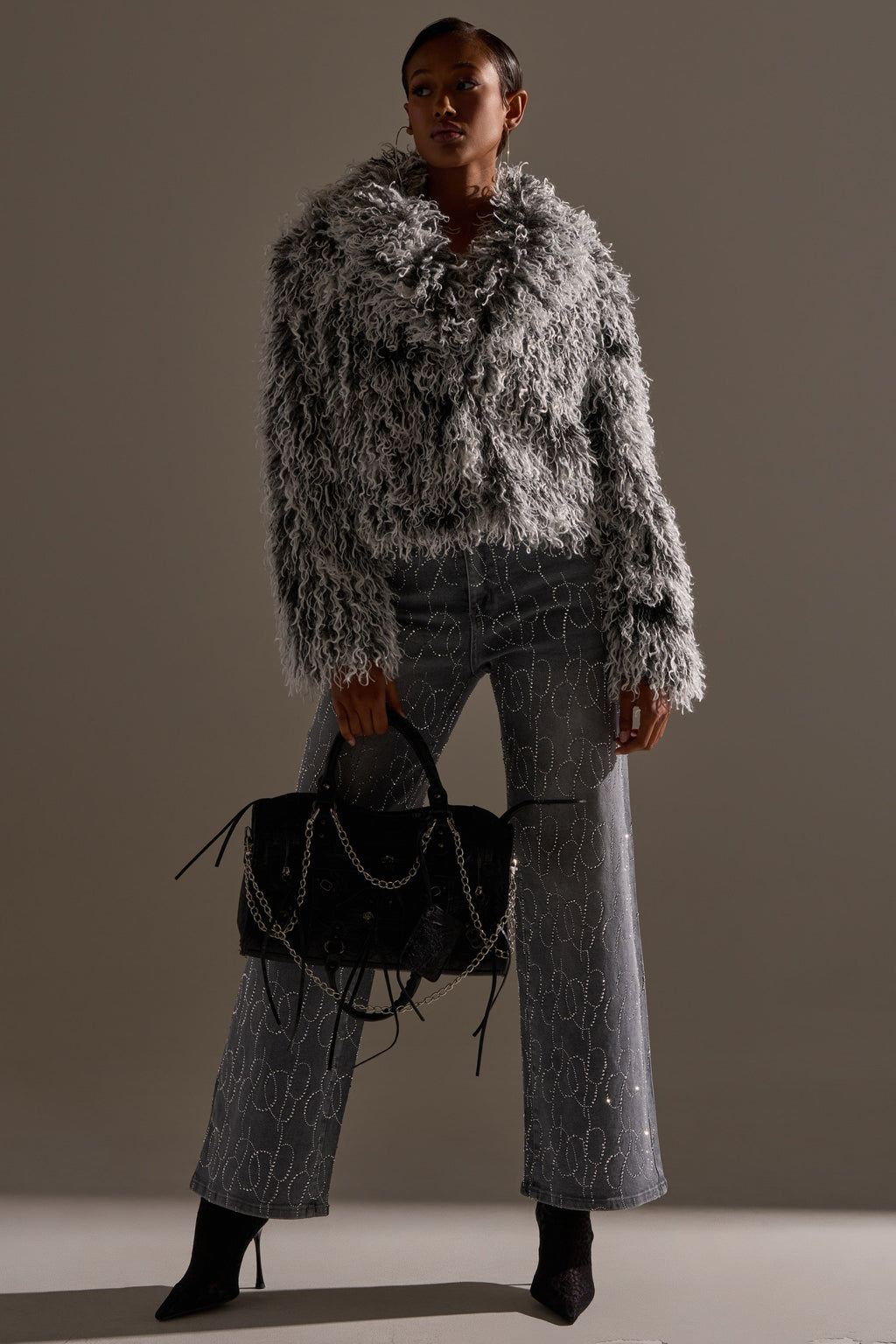 RENDEZVOUS SHAGGY FAUX FUR